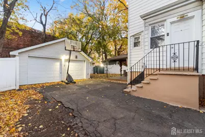 21 Leslie Street #23, Newark, NJ 07108 - Photo 29