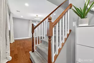 18 Baxter Rd, Edison, NJ 08817 - Photo 13