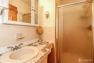 74 Newman St, Metuchen, NJ 08840 - Photo 21