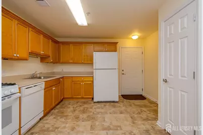 99 Liddle Avenue, Edison, NJ 08837 - Photo 3