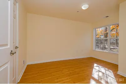 99 Liddle Avenue, Edison, NJ 08837 - Photo 9