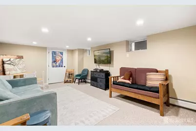 46 Plainfield Avenue, Metuchen, NJ 08840 - Photo 33