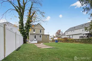 309-311 Pulaski St, Dunellen, NJ 08812 - Photo 23