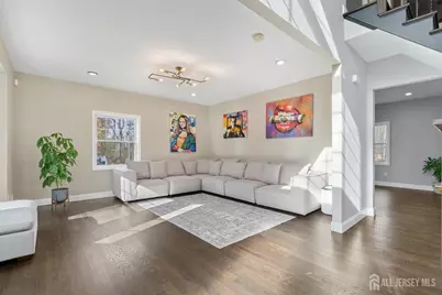 1515 Sherwood Boulevard, North Brunswick Township, NJ 08902 - Photo 5