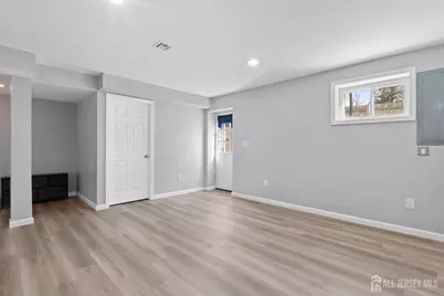 1515 Sherwood Boulevard, North Brunswick Township, NJ 08902 - Photo 21