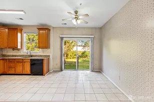 1209 Blossom Cir, South Brunswick Township, NJ 08810 - Photo 5