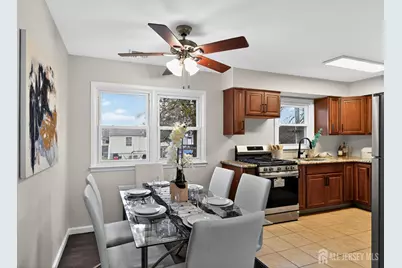 46 Melbourne Court, Woodbridge Township, NJ 07095 - Photo 9