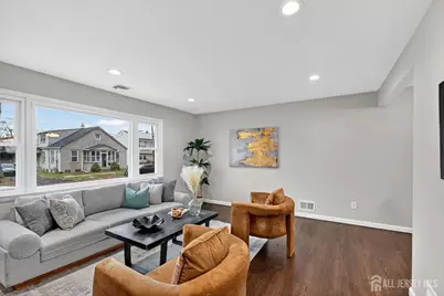 46 Melbourne Court, Woodbridge Township, NJ 07095 - Photo 7