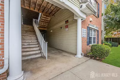 1234 Dogwood Court, New Brunswick, NJ 08901 - Photo 3