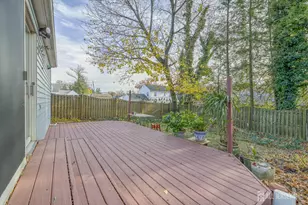240 New York Ave, New Brunswick, NJ 08901 - Photo 29