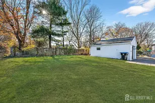 48 Harvey Cir, East Brunswick Township, NJ 08816 - Photo 21