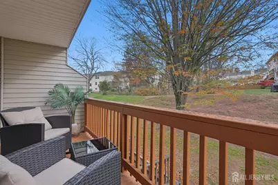 87 Freemont Court, Franklin Township, NJ 08873 - Photo 15