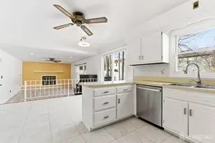 7 Oberlin Ct, Edison, NJ 08820 - Photo 13