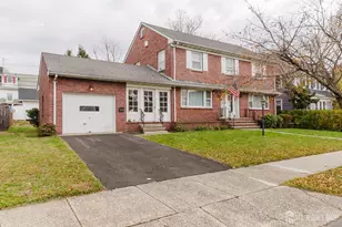 11 Edgeworth Pl, New Brunswick, NJ 08901 - Photo 1