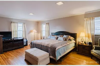 11 Edgeworth Place, New Brunswick, NJ 08901 - Photo 13