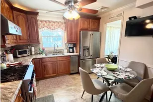 902 10th St, Keyport, NJ 07735 - Photo 57