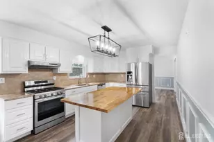 19 4th Pl, Piscataway Township, NJ 08854 - Photo 5