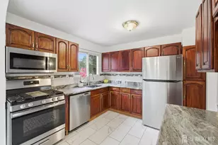 80 Mitchell Ave, Piscataway Township, NJ 08854 - Photo 11