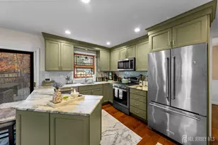 1721 Holly Rd, North Brunswick Township, NJ 08902 - Photo 9