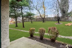 1703 Commons Dr, East Brunswick Township, NJ 08816 - Photo 33