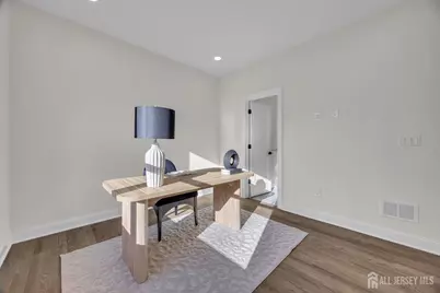 265 W Prescott Avenue N, Edison, NJ 08820 - Photo 23