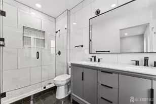 84 Hollywood Ave, East Orange, NJ 07018 - Photo 13