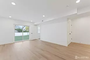 84 Hollywood Ave, East Orange, NJ 07018 - Photo 17