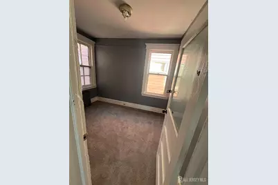 85-87 Montgomery Avenue, Irvington, NJ 07111 - Photo 5