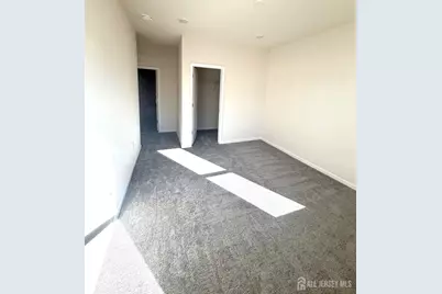 808 Sadie Circle, New Brunswick, NJ 08901 - Photo 13