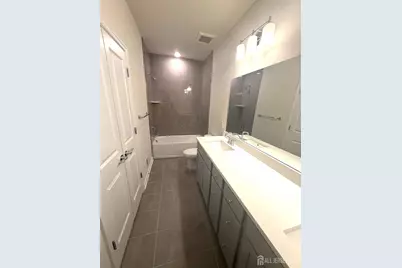 808 Sadie Circle, New Brunswick, NJ 08901 - Photo 11