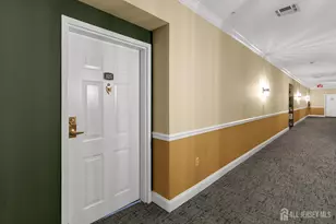 325 Regency Pl, Middlesex, NJ 07095 - Photo 7