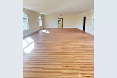 1582 Lincoln Highway, Edison, NJ 08817 - Photo 3