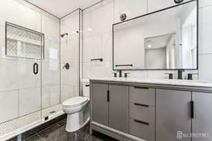 84 Hollywood Ave, East Orange, NJ 07018 - Photo 15