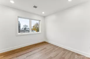 84 Hollywood Ave, East Orange, NJ 07018 - Photo 11