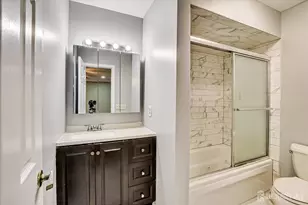 28 Cosgrove Ct, East Brunswick Township, NJ 08816 - Photo 33