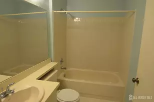 249 Kempsey Dr, North Brunswick Township, NJ 08902 - Photo 9