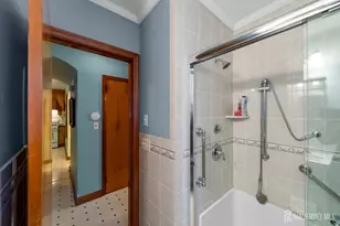 23 W Grochowiak St, South River, NJ 08882 - Photo 17