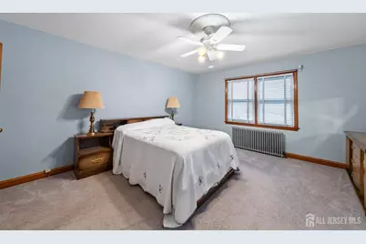 23 W Grochowiak Street, South River, NJ 08882 - Photo 21