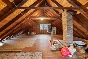 23 W Grochowiak St, South River, NJ 08882 - Photo 27