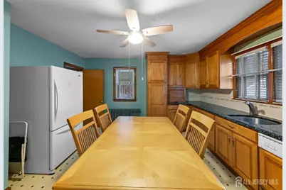 23 W Grochowiak Street, South River, NJ 08882 - Photo 15