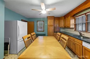 23 W Grochowiak St, South River, NJ 08882 - Photo 15