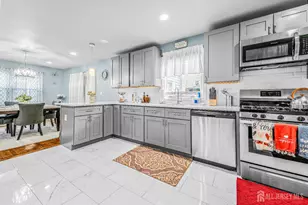 633 Woodland Ave, Plainfield, NJ 07062 - Photo 5