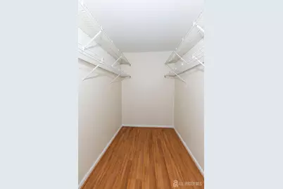 828 Waterford Drive, Edison, NJ 08817 - Photo 11