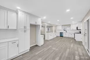 116 S 8th Ave S, Highland Park, NJ 08904 - Photo 17