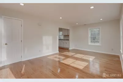 398 Spotswood Gravel Hill Road, Monroe Township, NJ 08831 - Photo 9