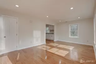 398 Spotswood Gravel Hill Rd, Monroe Township, NJ 08831 - Photo 9