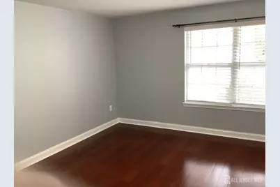 404 Plymouth Road, North Brunswick Township, NJ 08902 - Photo 13