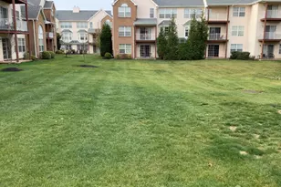 404 Plymouth Rd, North Brunswick Township, NJ 08902 - Photo 3