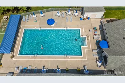 237 Wycoff Way, East Brunswick Township, NJ 08816 - Photo 5