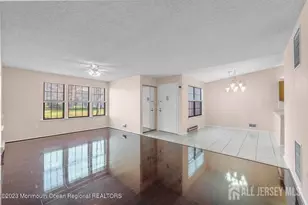 237 Wycoff Way, East Brunswick Township, NJ 08816 - Photo 7